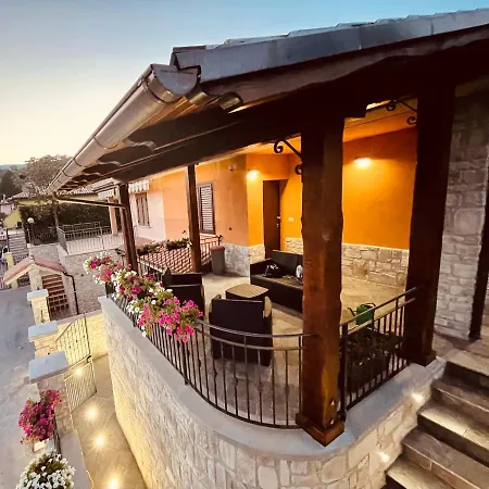 Residenza Montedoro Guest house
